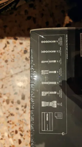 Fuente Corsair RM650e ATX 3.1 Platinum nueva