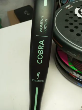 Pala de pádel COBRA Women's Edition