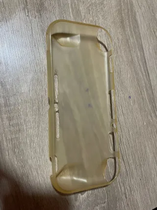 Nintendo Switch Lite Amarillo + Juego