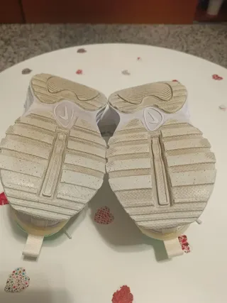 Nike Air Verde y Blanco