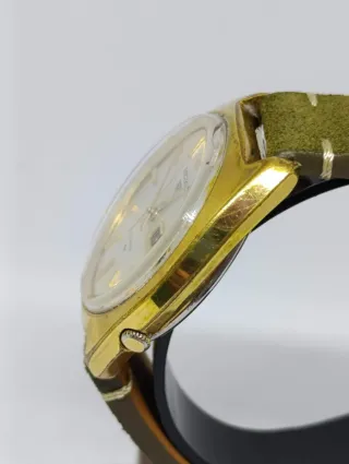 Reloj Seiko 5 23 Jewels Dorado