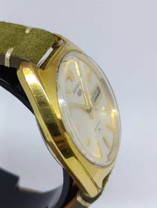 Reloj Seiko 5 23 Jewels Dorado