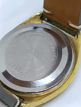 Reloj Seiko 5 23 Jewels Dorado