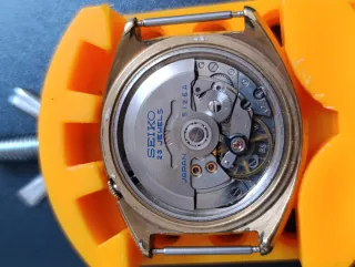 Reloj Seiko 5 23 Jewels Dorado