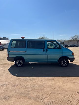Volkswagen Transporter 2.4 D