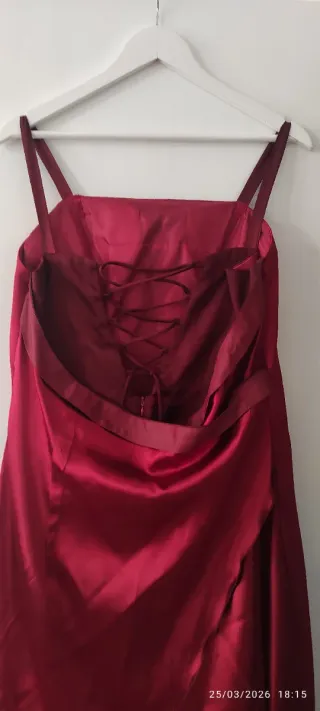 Vestido de noche rojo