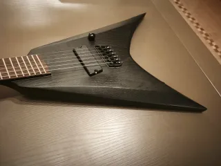 Guitarra de Luthier Multiescala