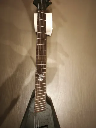 Guitarra de Luthier Multiescala