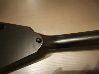 Guitarra de Luthier Multiescala