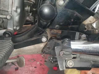 Caballete lateral r80 r100