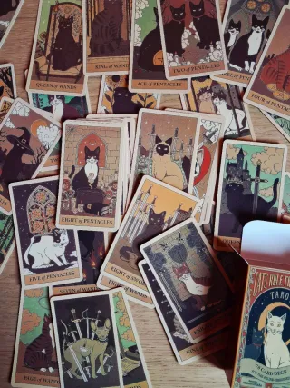 Tarot 78 Cartas de Gatos Art Decó Art Nouveau Cats