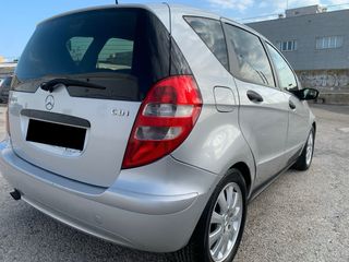 Mercedes-Benz Clase A180 - POCOS KMS