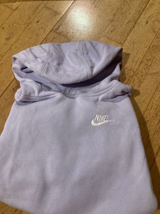 Sudadera Nike Lila con Capucha