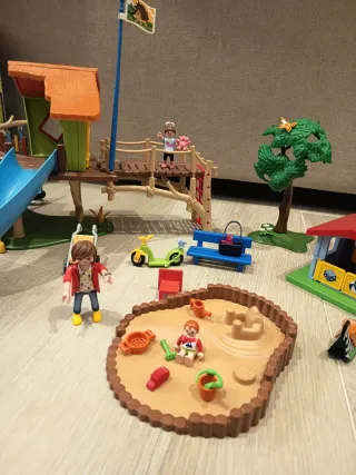 Playmobil City Life 70281 Parque Infantil