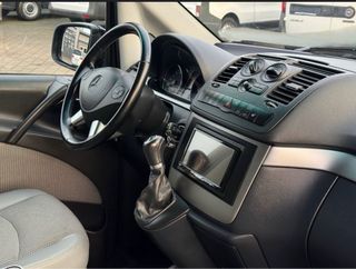 Mercedes-Benz Viano 2012