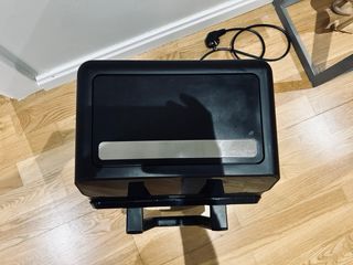 Freidora de aire negra