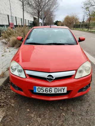 Opel Tigra 2005