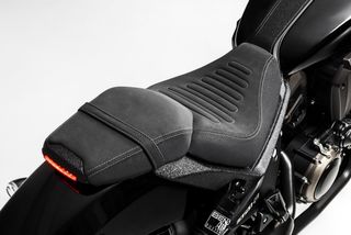 Benda Dark Flag 500 V4