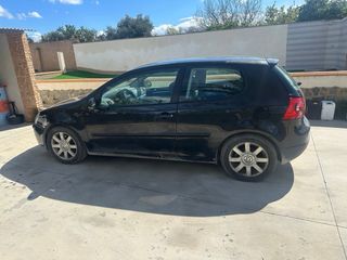 Volkswagen Golf 2005