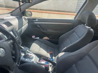 Volkswagen Golf 2005