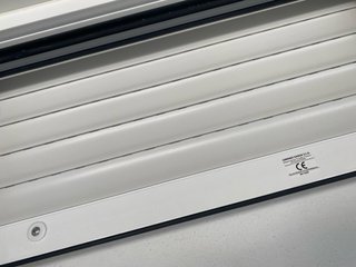 Puerta balconera PVC NUEVA con persiana 229x85