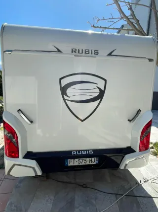 Caravana Rubis 500