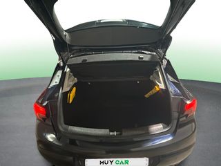 Opel Astra 1.6 CDTI Sedan S&S Elegance 81 kW (110 CV)