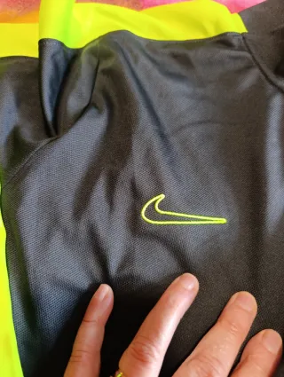 Giubbotto sportivo Nike Taglia L