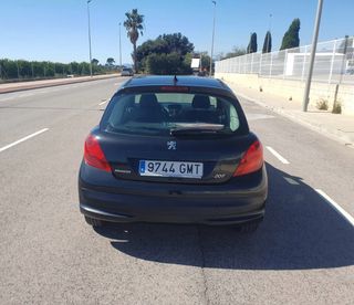 Peugeot 207 2009