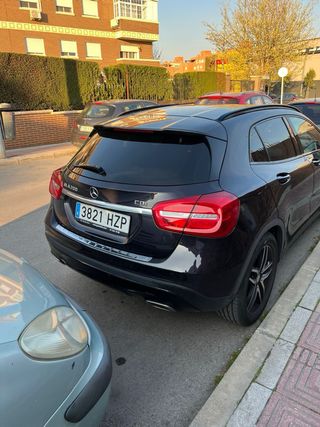Mercedes-Benz GLA 2014
