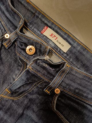 Vaqueros Levi's 571 Slim Fit de mujer