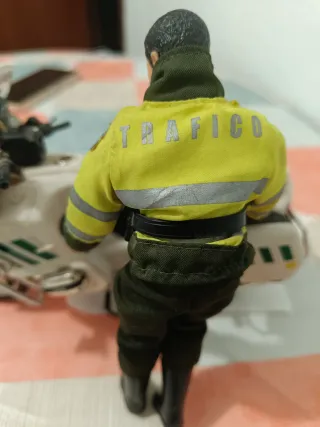 Moto de guardia civil tráfico