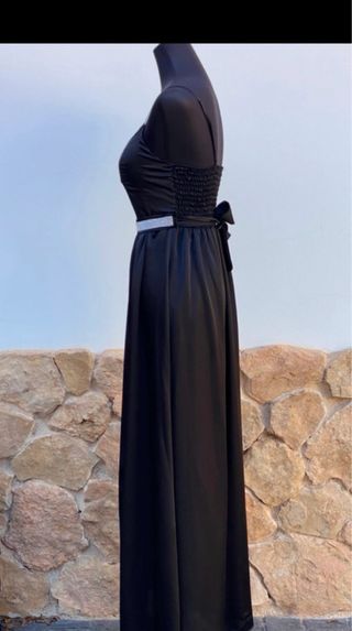 Vestido largo negro ocasión especial