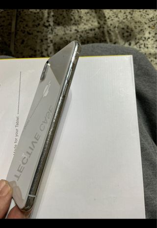 iPhone X Argento 64GB