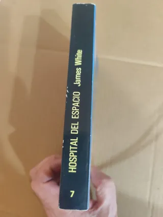 HOSPITAL DEL ESPACIO (JAMES WHITE)