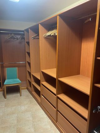 Vestidor modular de madera