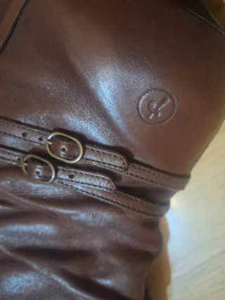 Botas de piel marrones