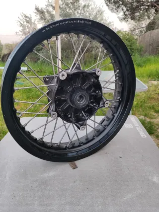 Ruedas BMW R1200R, NineT 17xMT3.5 y 17xM5.5