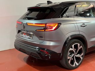 Renault Austral Iconic Esprit Alpine E-Tech F Hybr 147kW