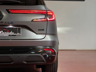 Renault Austral Iconic Esprit Alpine E-Tech F Hybr 147kW