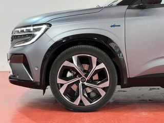 Renault Austral Iconic Esprit Alpine E-Tech F Hybr 147kW