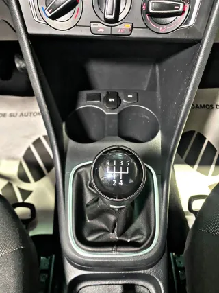 Volkswagen Polo 2015