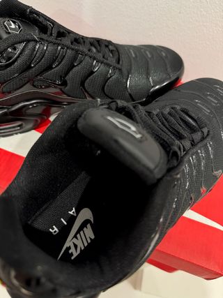 Nike TN Air Max Negras