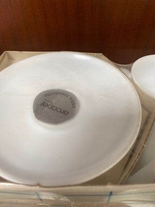 Tazas y platillos Arcopal