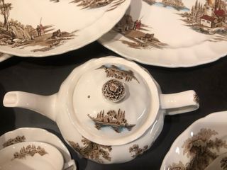 Teiera Johnson Bros Old Mill Anni '50