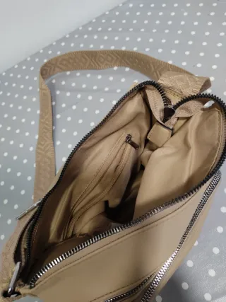 Bolso bandolera beige