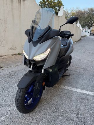 Yamaha XMAX 125cc Negra/Gris