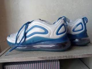 Nike Air Max 720 vintage