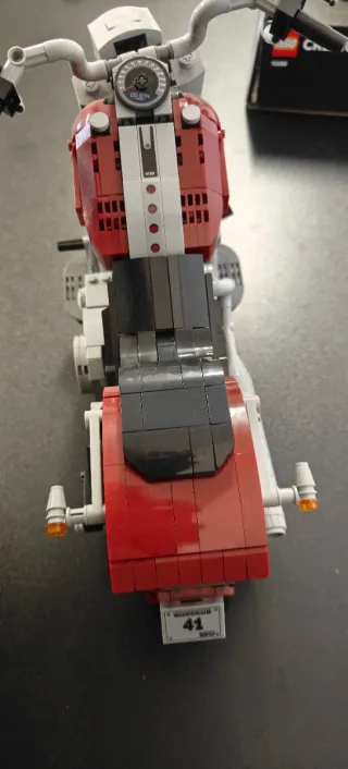 LEGO Creator Expert 10269 Harley-Davidson Fat Boy