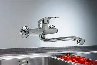 Rubinetto Miscelatore Parete Canna Lunga Cucina